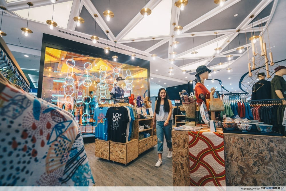 Shopping at The Mall, Mid Valley Southkey 