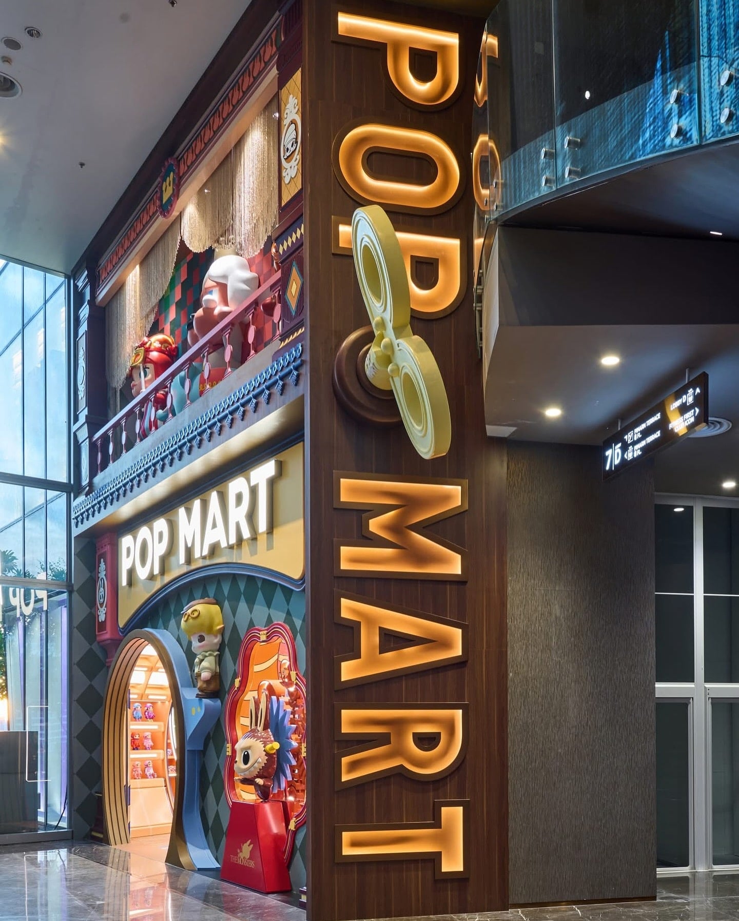 POP MART Global Landmark Store in Bangkok - storefront