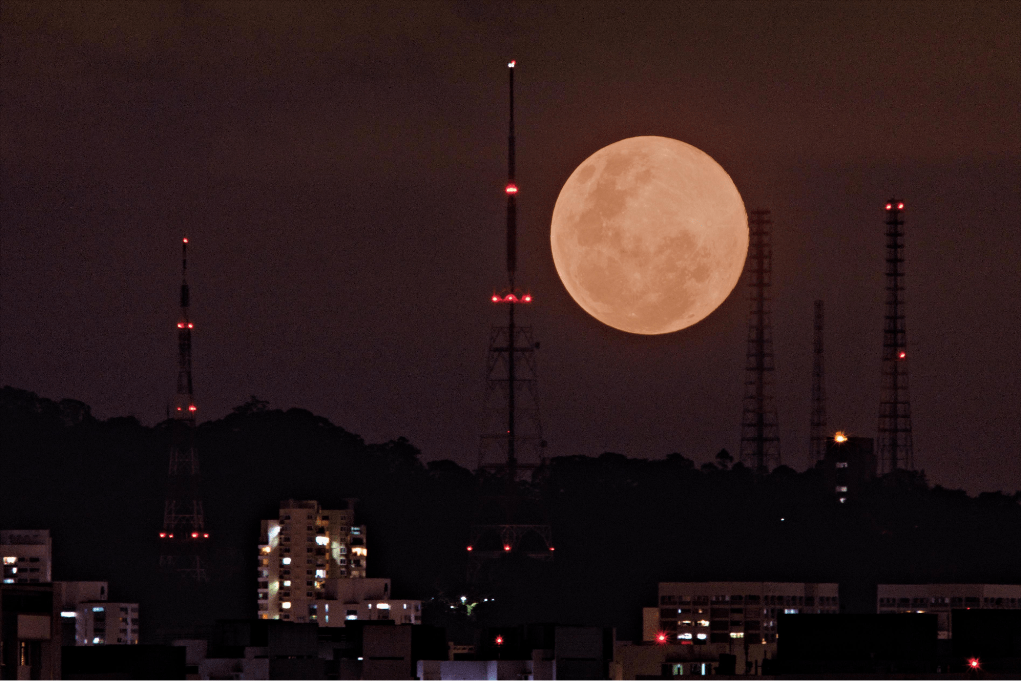 blood moon singapore lunar eclipse