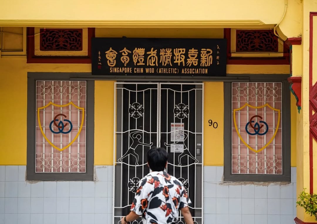 dying trades chinese signboard makers