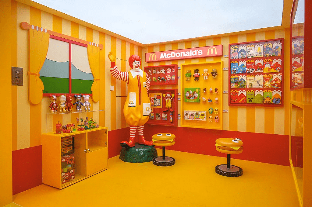 mcdonalds museum shenzhen toy display
