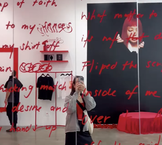 rubify by jennie - mirror