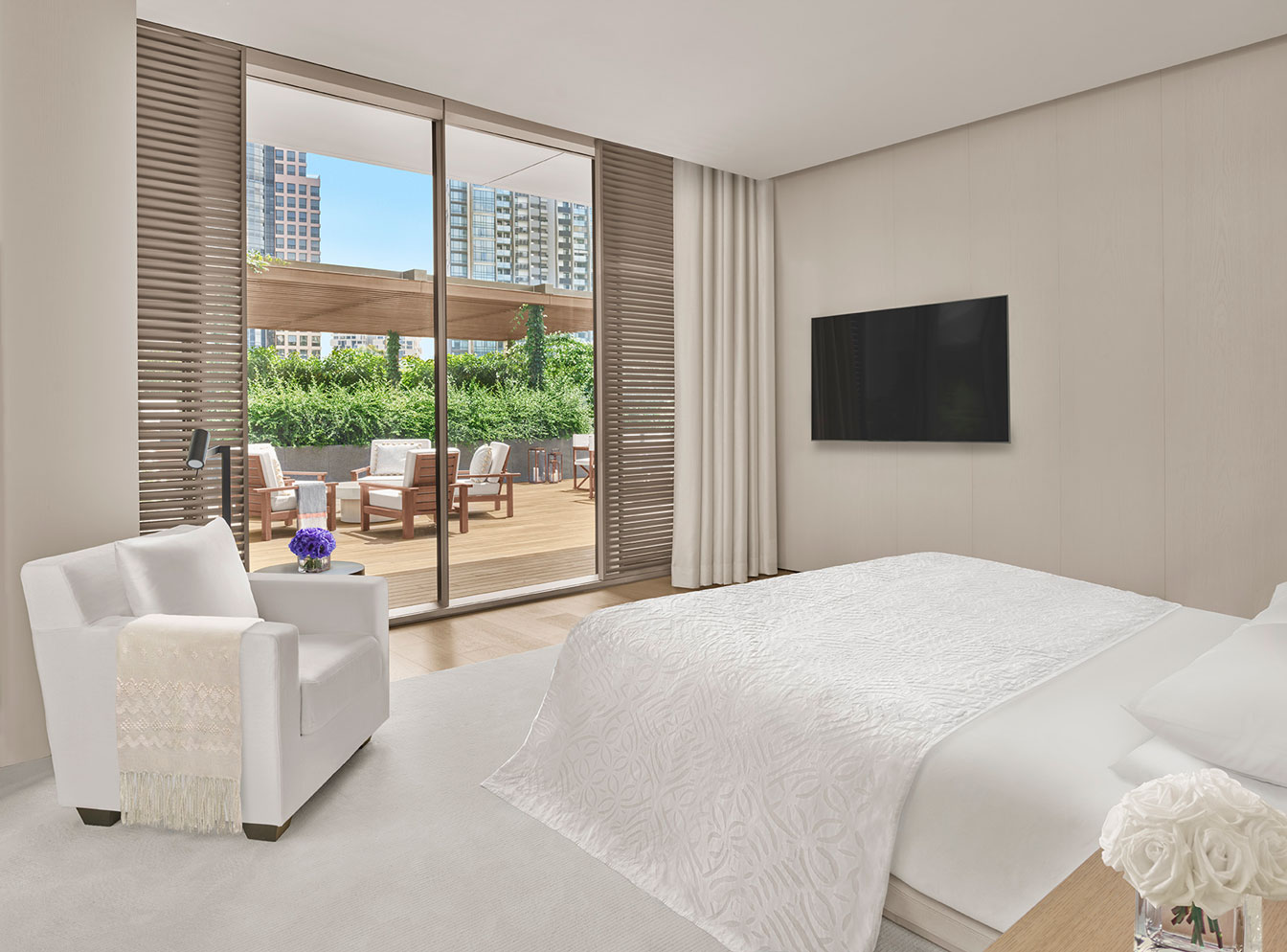 the singapore edition, edition penthouse bedroom