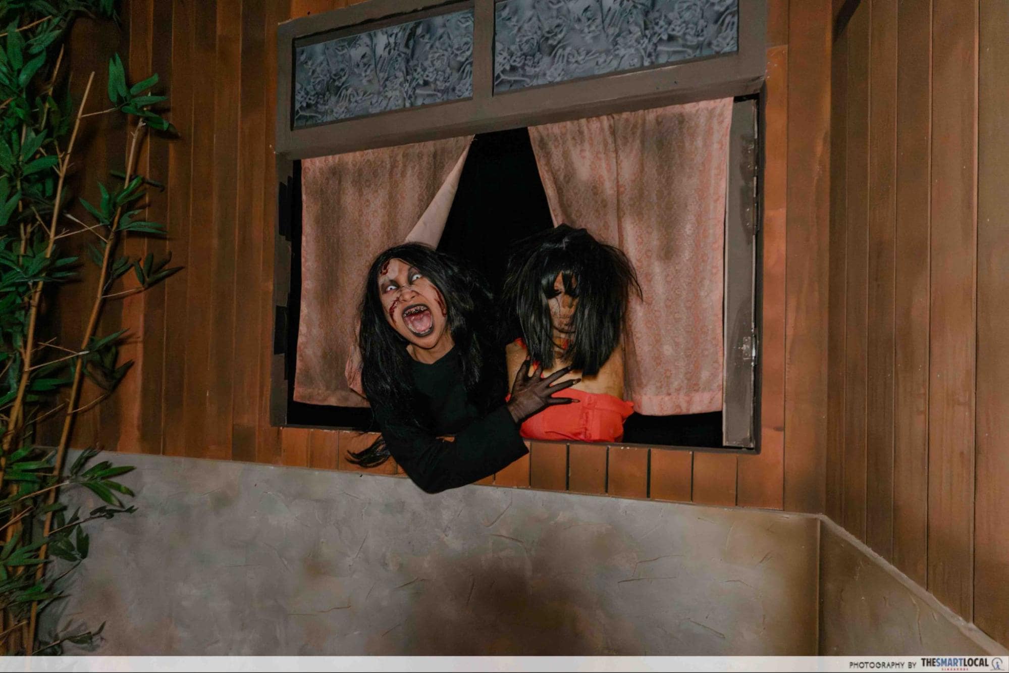 Halloween Horror Nights 2025 - death whisperer