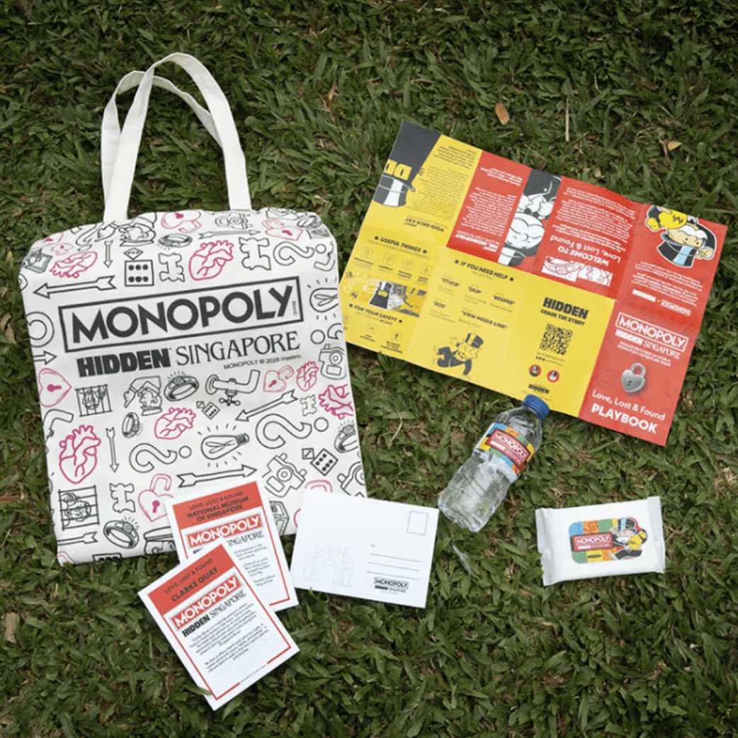 MONOPOLY HIDDEN Singapore - MONOPOLY: HIDDEN Singapore Utility Bag