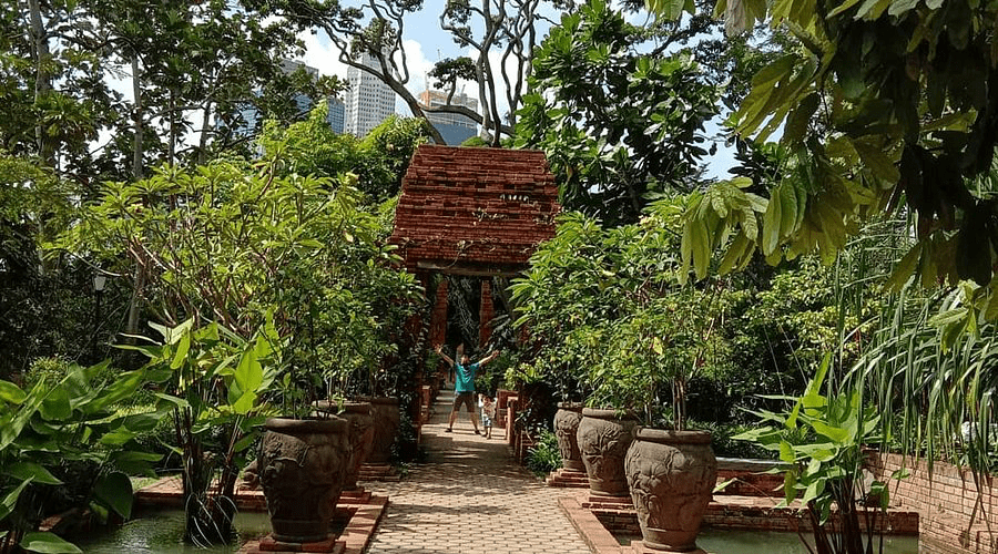 MONOPOLY HIDDEN Singapore - Fort Canning Park