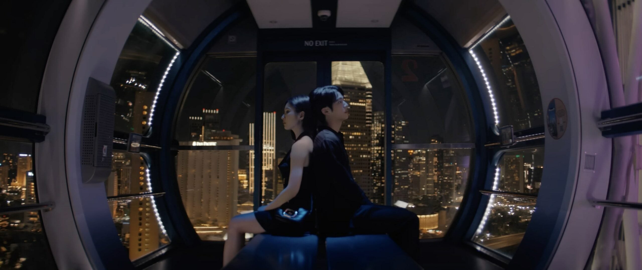 Jin's music video filmed on the Singapore Flyer