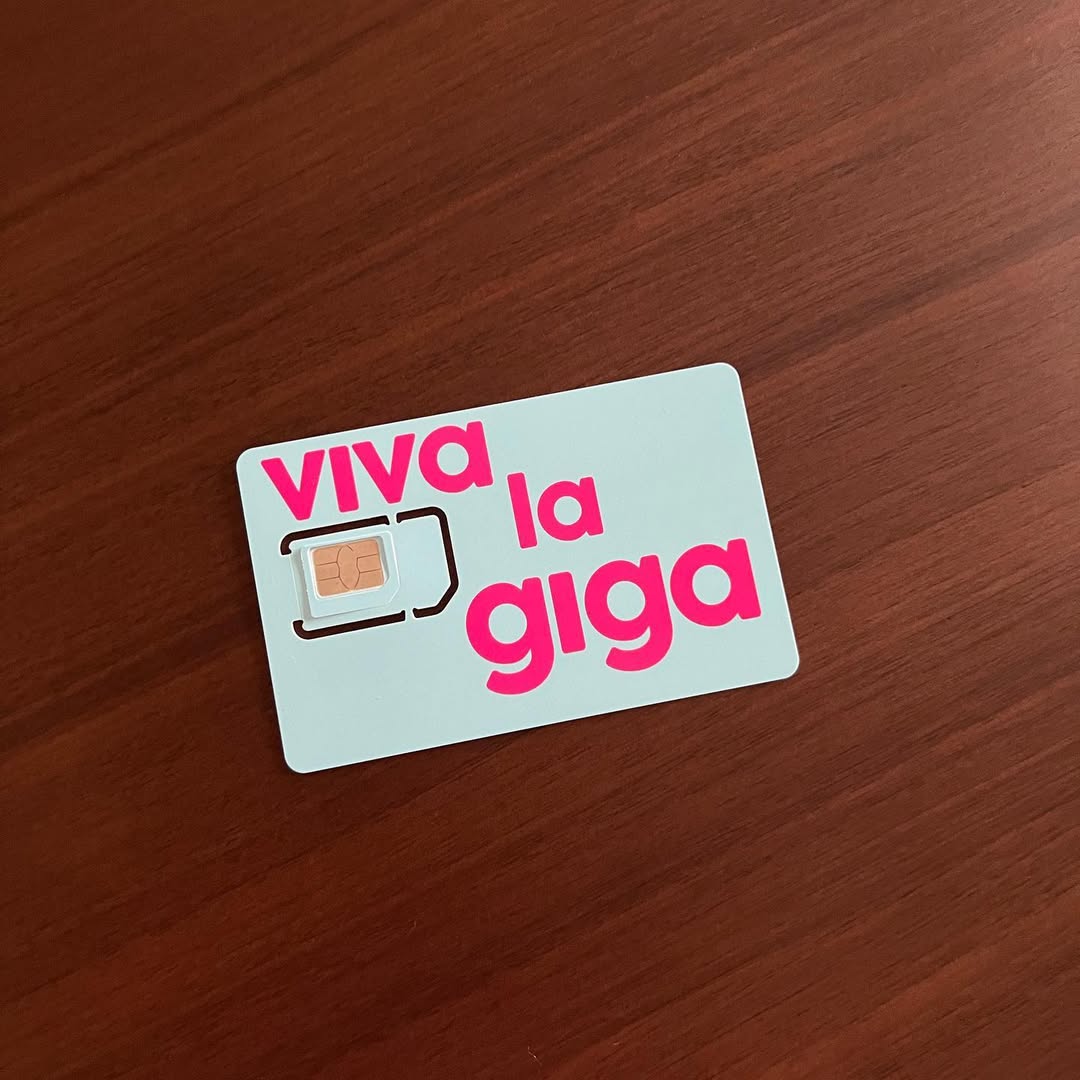 giga! SIM Card