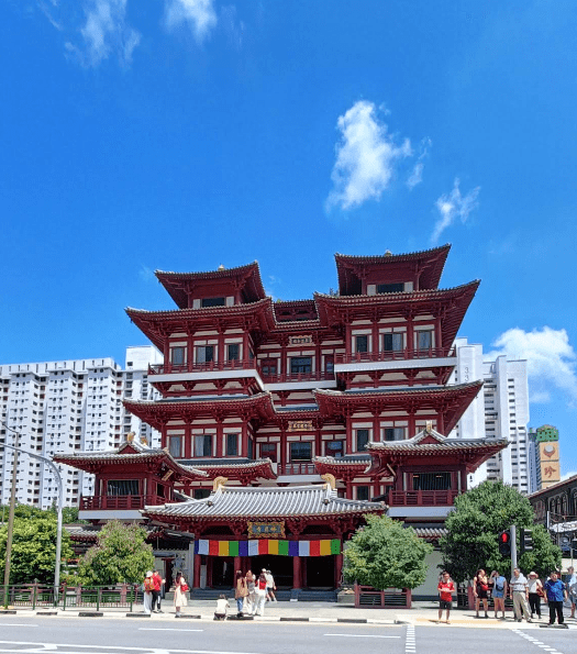 Buddha Tooth Relic Temple near new CCL6 stations