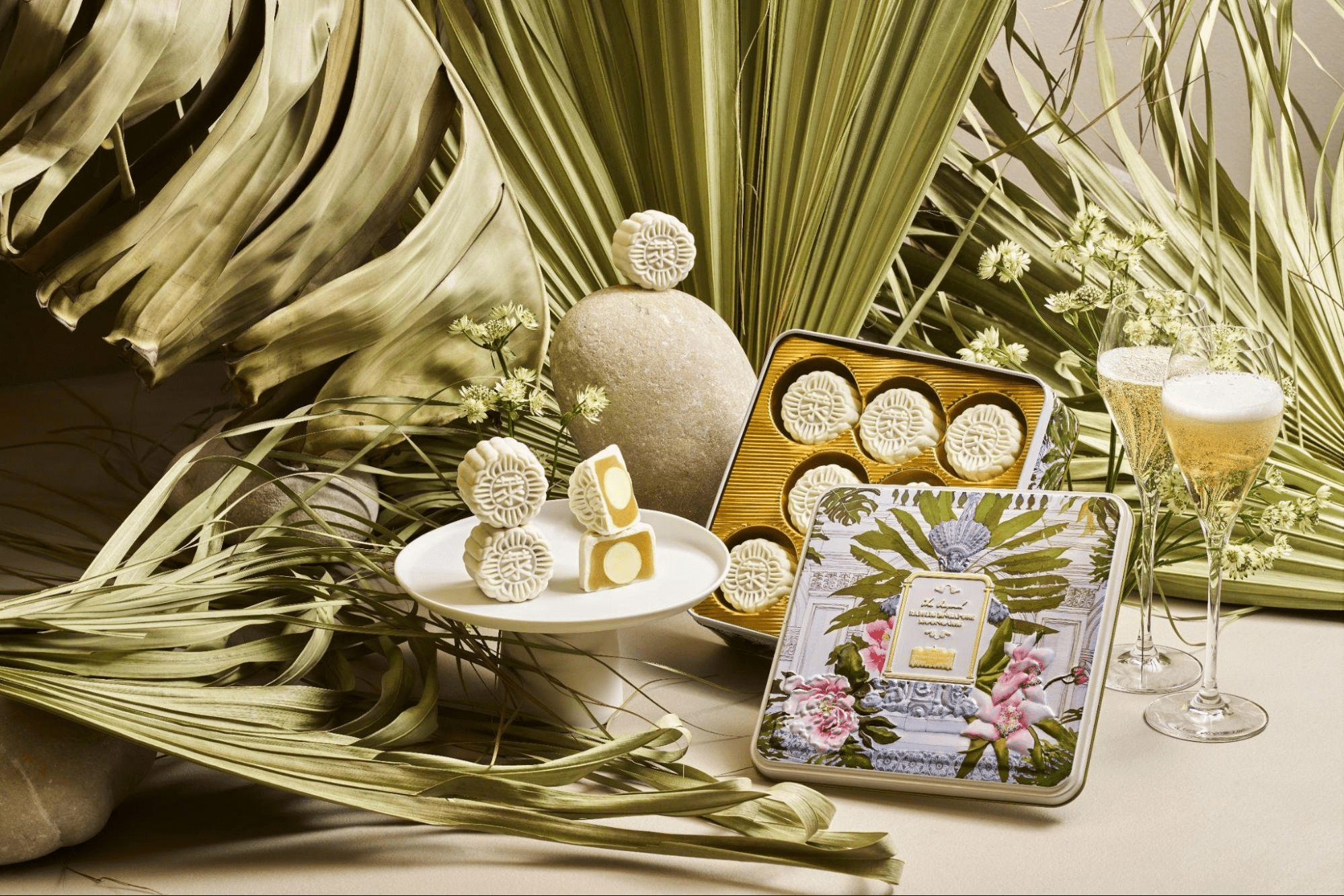 Champagne Truffle snow-skin mooncake