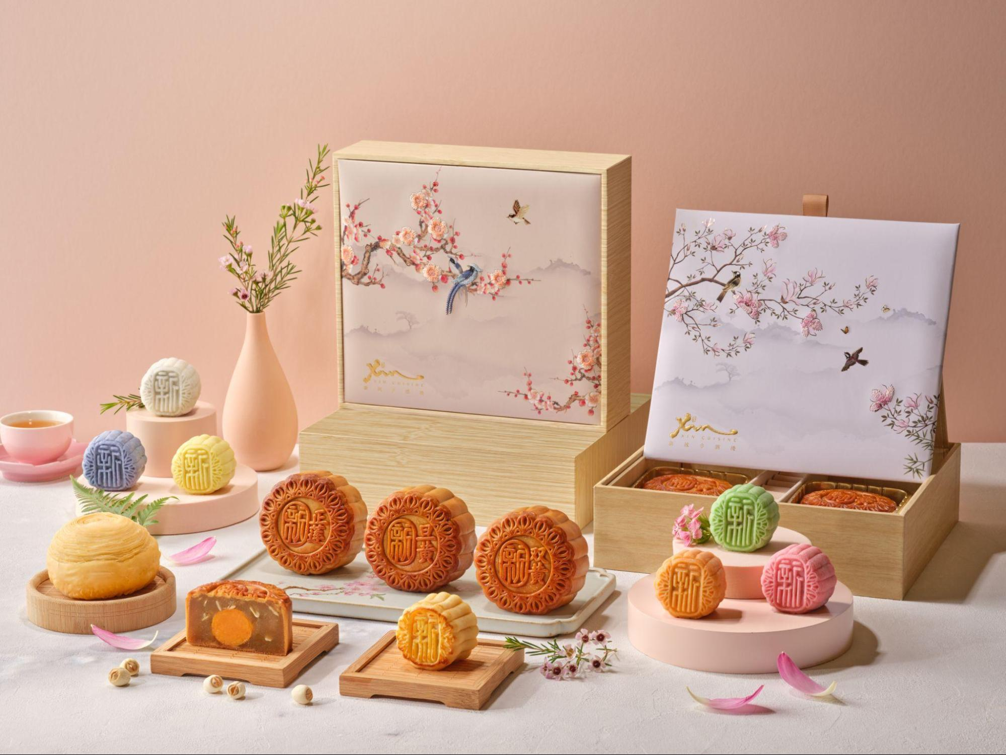 Holiday Inn Singapore Atrium mooncakes