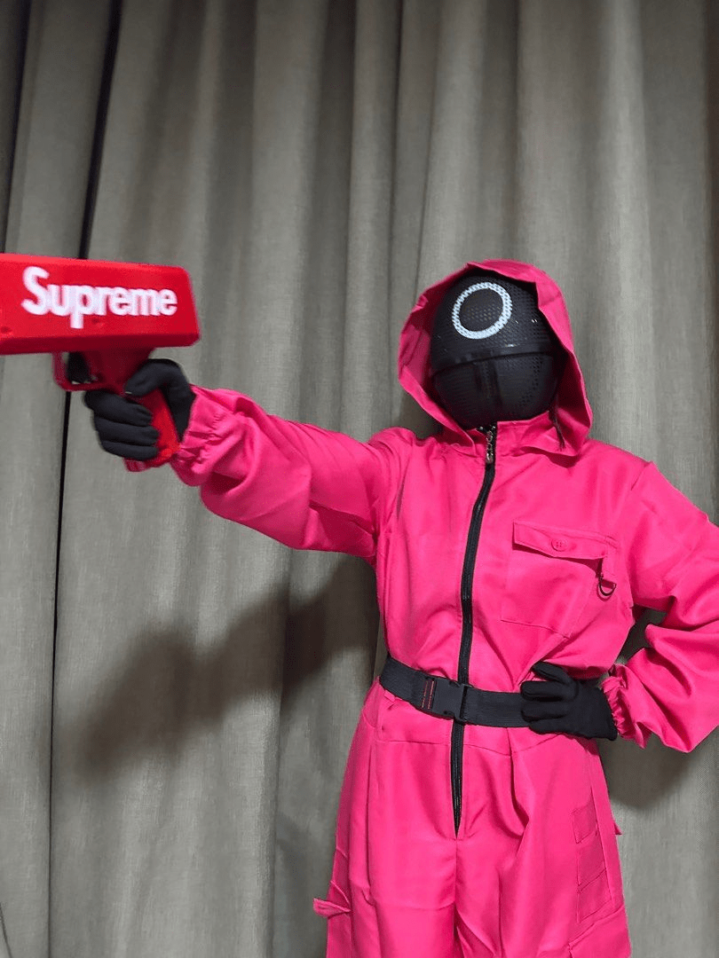 The red guard costume from Squid Game