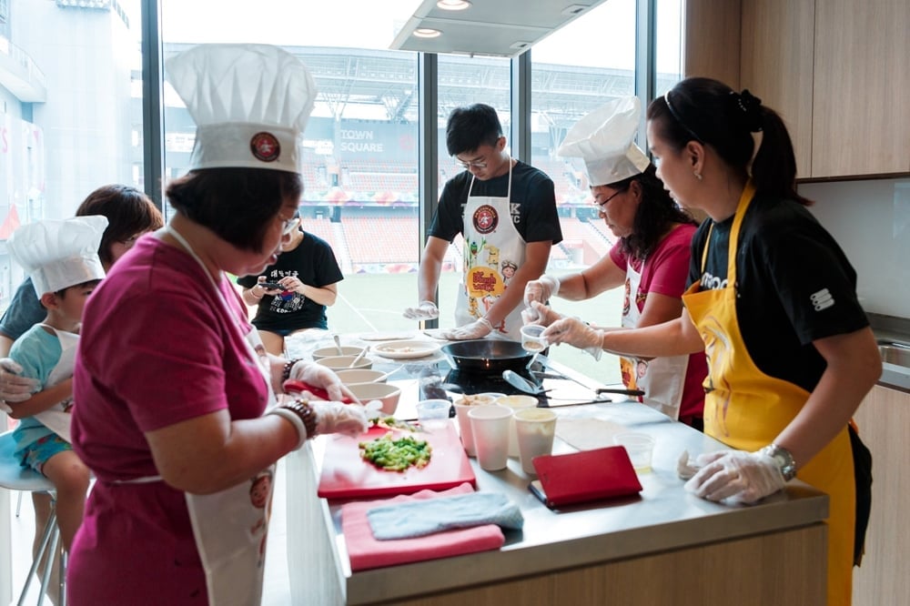 Library Features Singapore - Culinary Lesson
