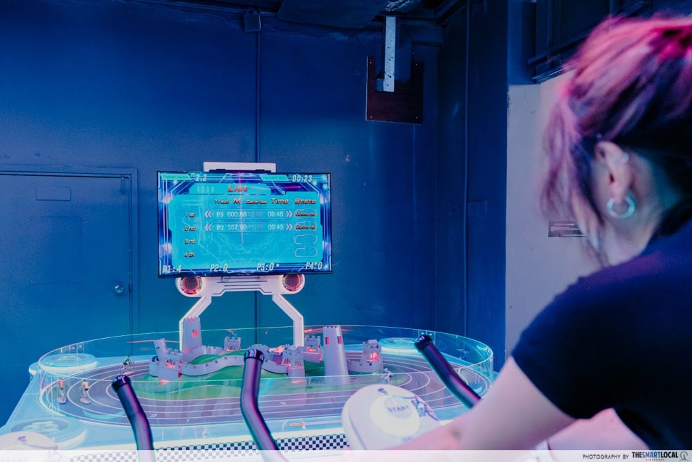 ME Cafe & Games in Chinatown - Cycling Competition Screen