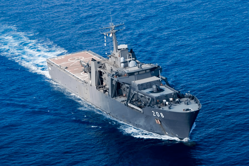 RSS Reso;lution, one of the Singapore Navy's largest Landing Ship Tanks