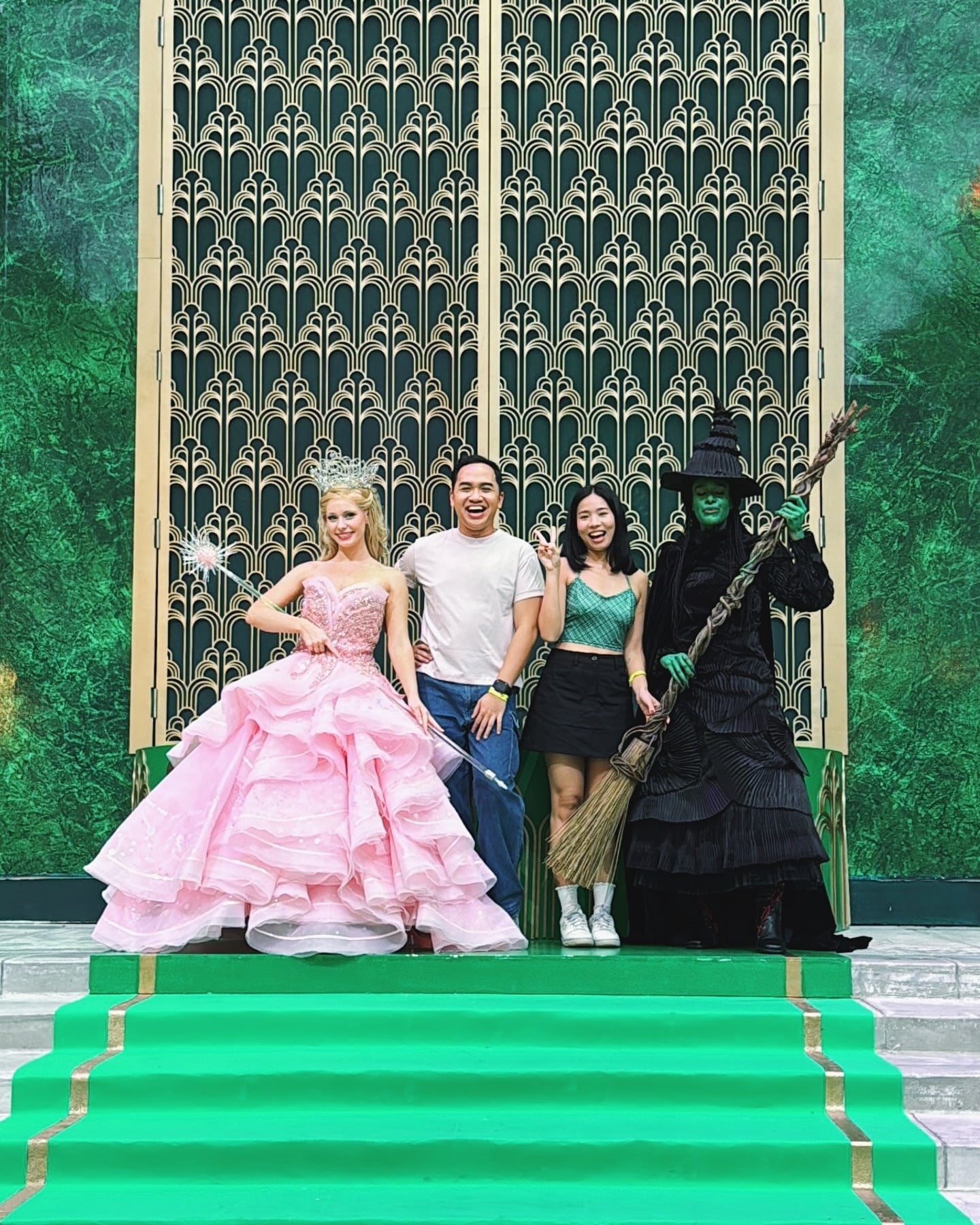 Wicked Sentosa - USS meet and greet
