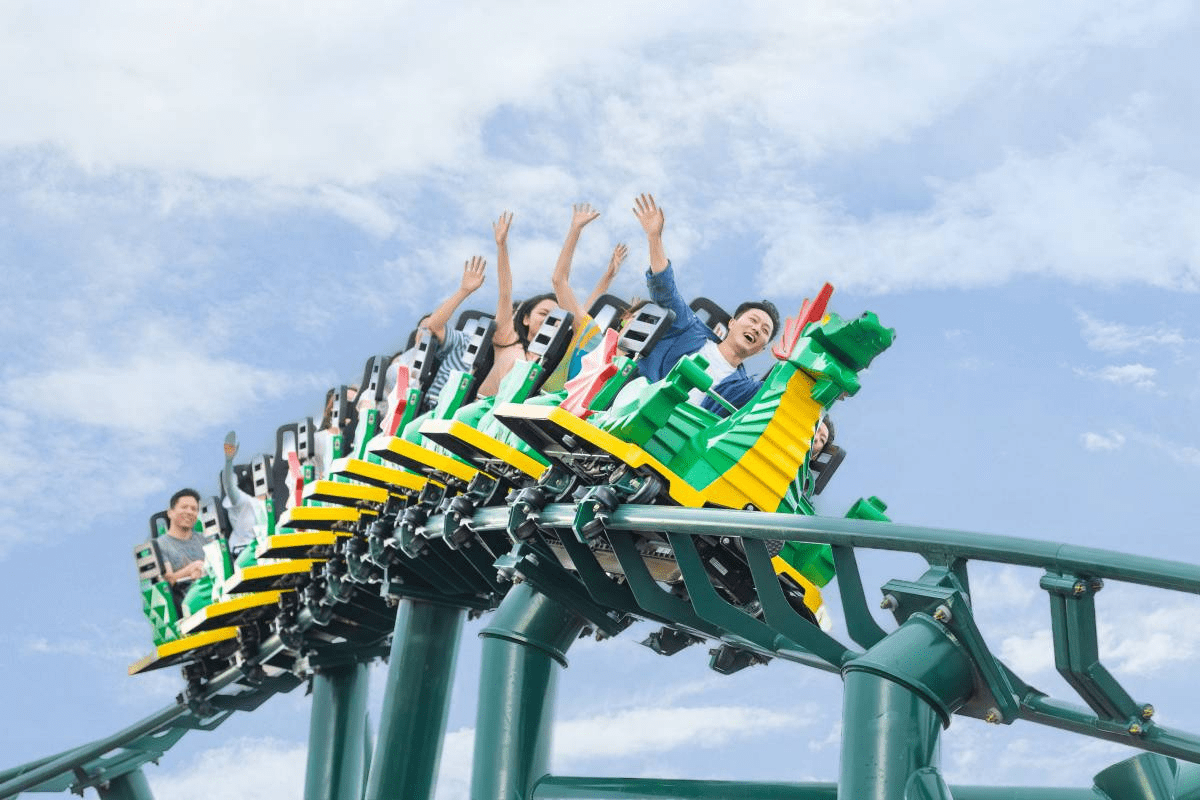 Shanghai Legoland Resort - The Dragon roller coaster ride