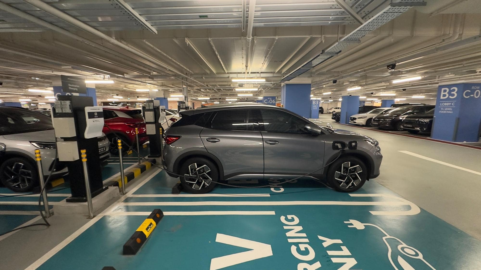 Malls In Singapore For EV Chargers - Jewel Changi