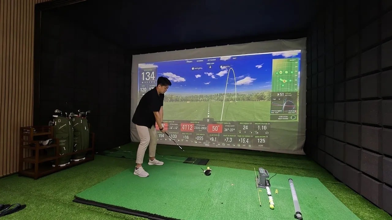 Golf sim