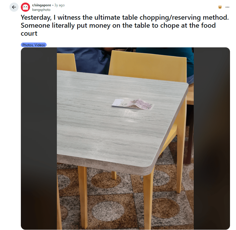 chope table with money