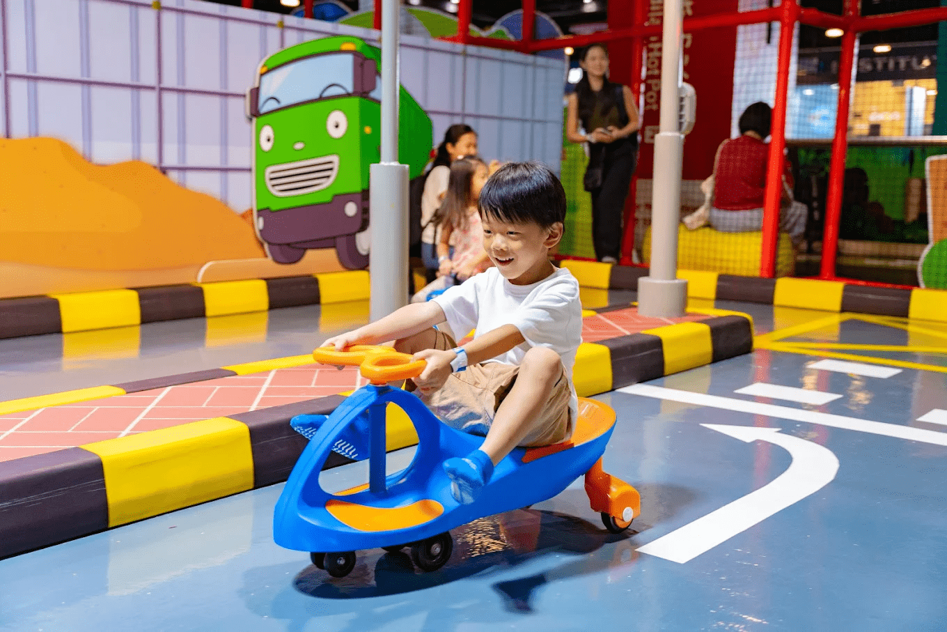 Tayo Station at Downtown East