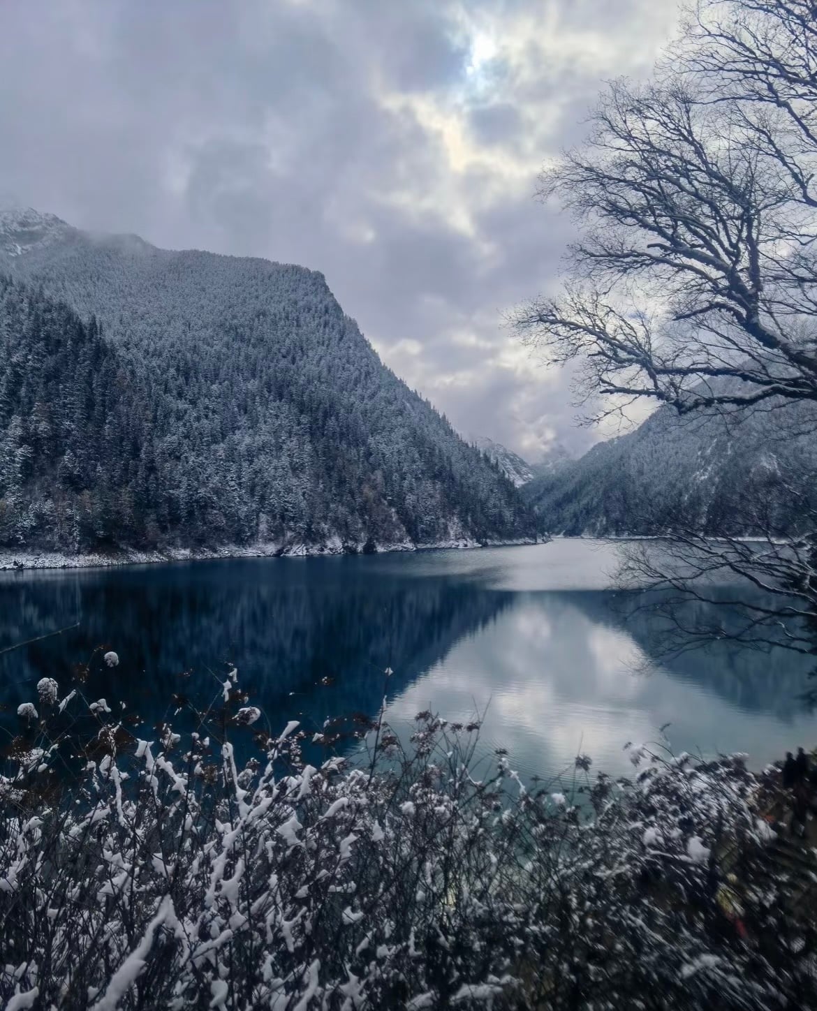 jiuzhaigou mirror lake