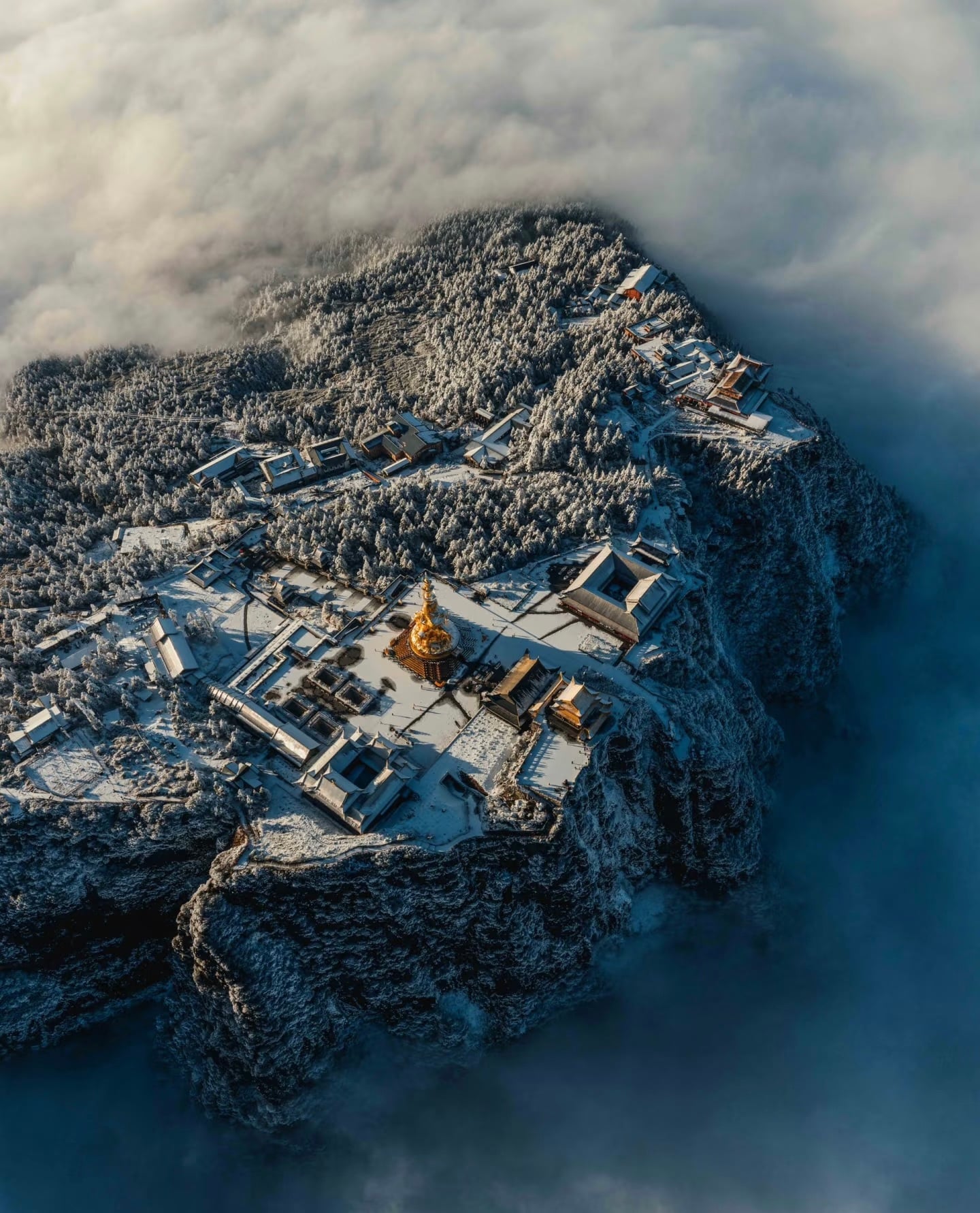 winter destinations china - Mount Emei aerial view