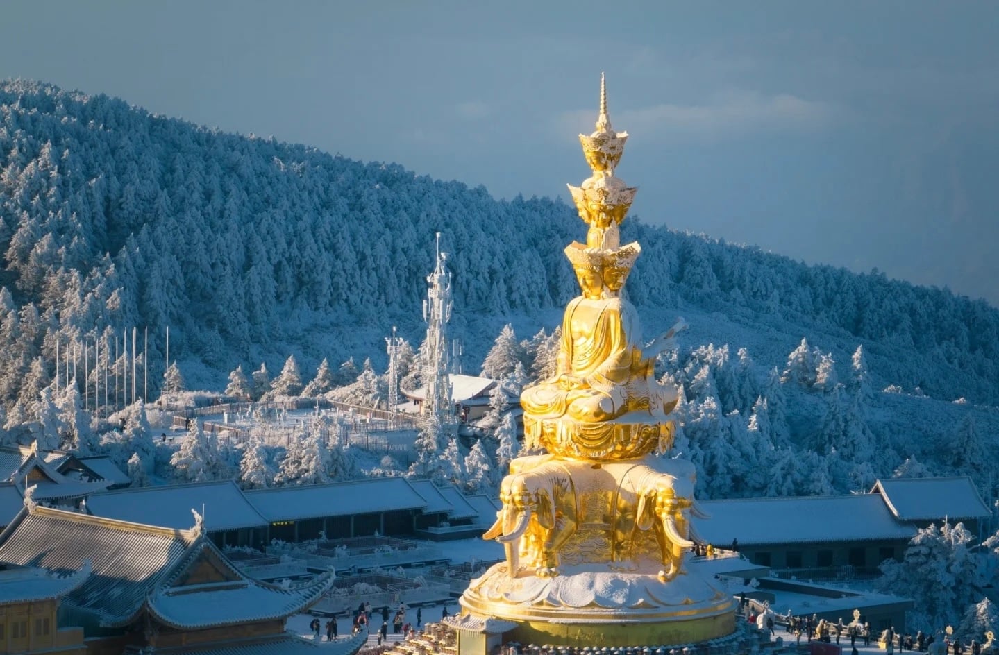 winter destinations china - Mount Emei buddha statue