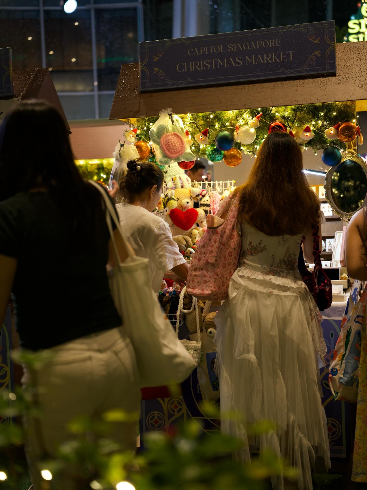 13 Christmas Markets In Singapore To Visit In 2025 - capitol sg xmas market