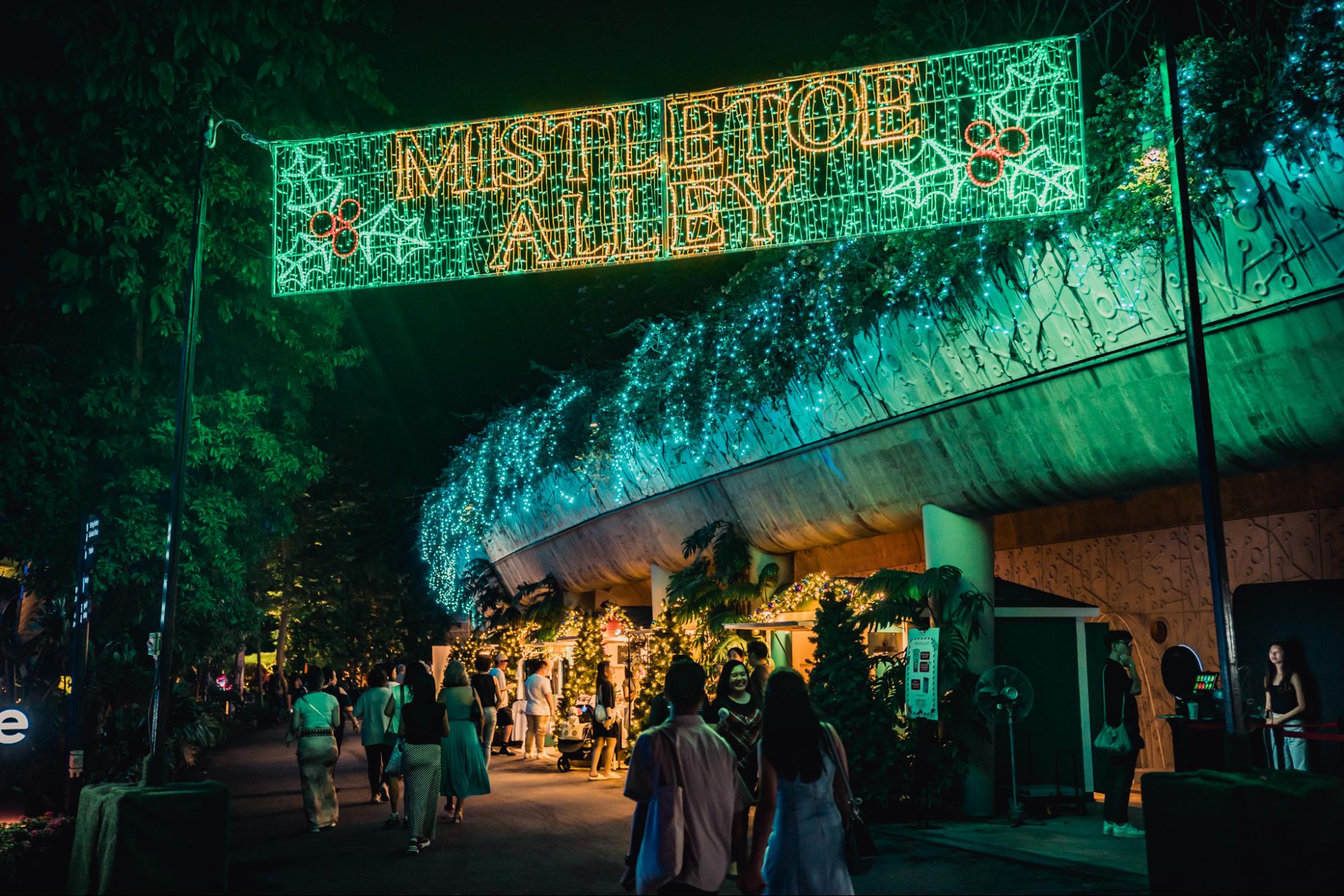 13 Christmas Markets In Singapore To Visit In 2025 - mistletoe alley xmas wonderalnd