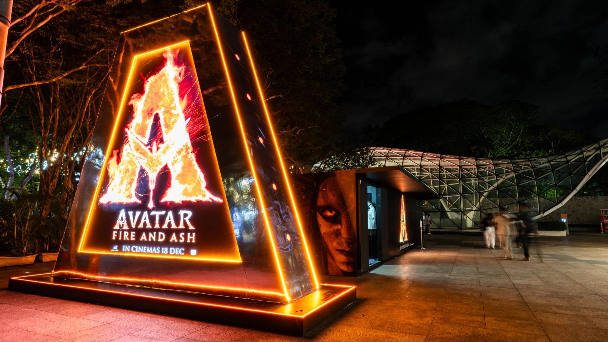 Avatar: Fire and Ash booth