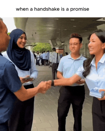 Awkward handshake during GE2025