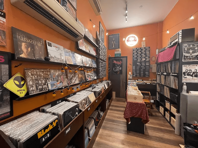 Vinyl Record Stores In Singapore - Cherry Lane Records