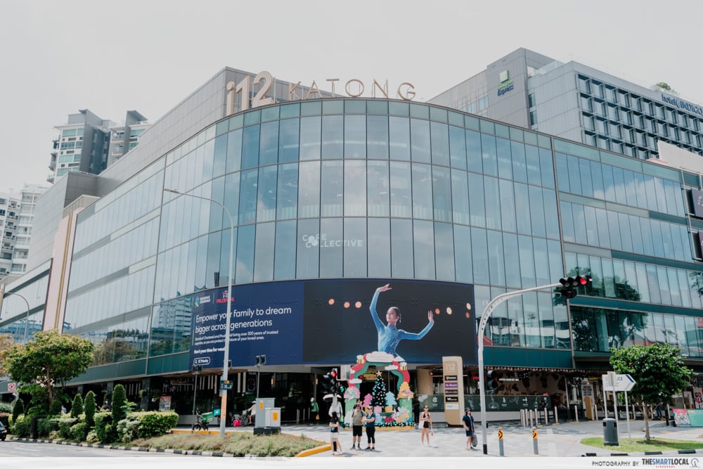 i12 katong - building