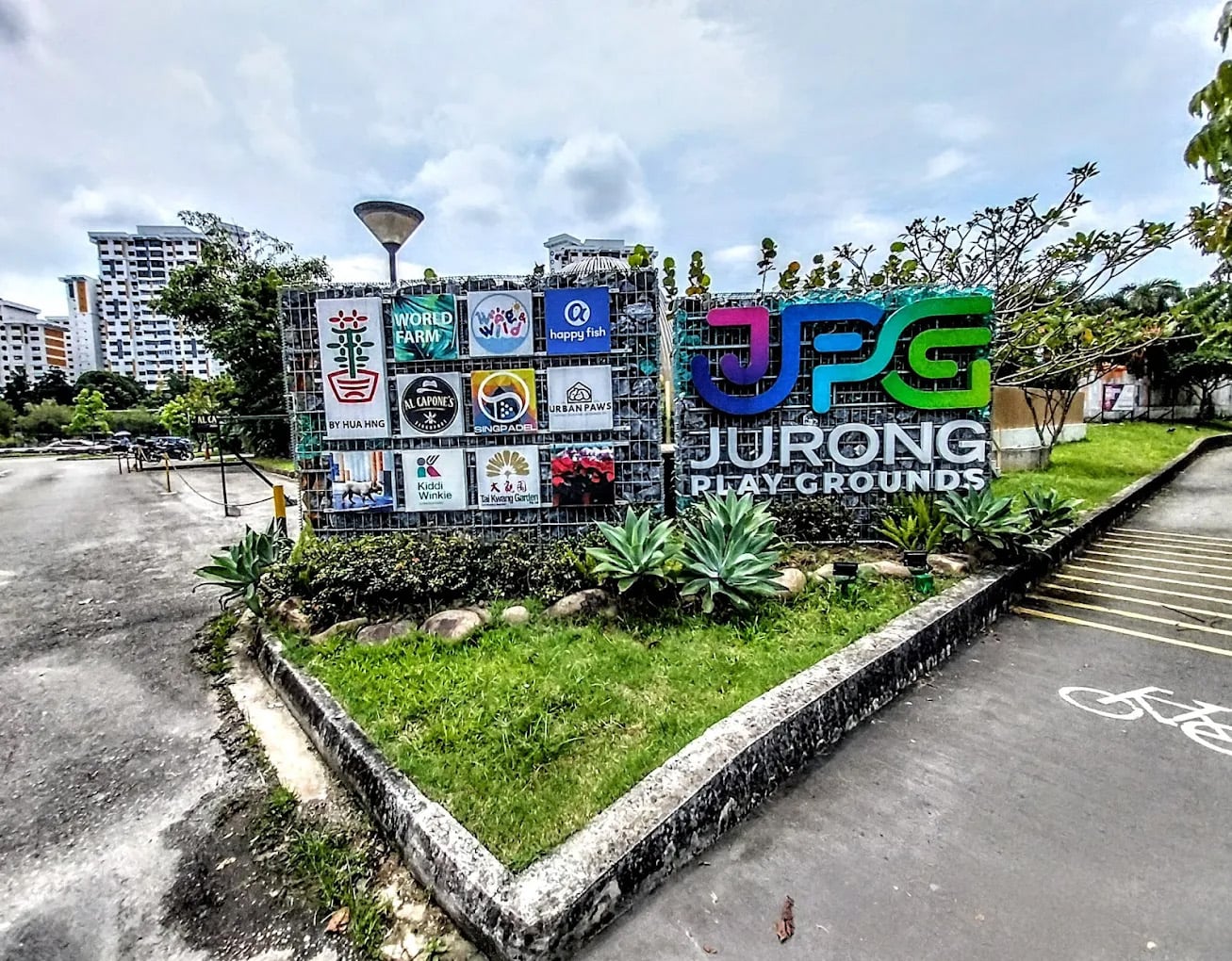 jurong play grounds