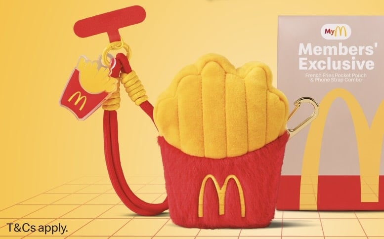 McDonald's blind box fried pouch and phone strap