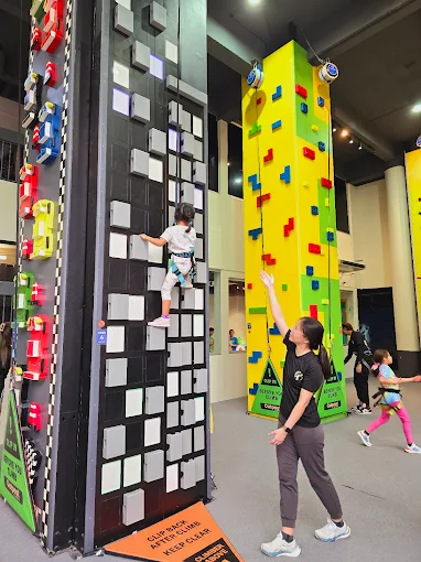 rock climbing for kids - family activities to do in singapore