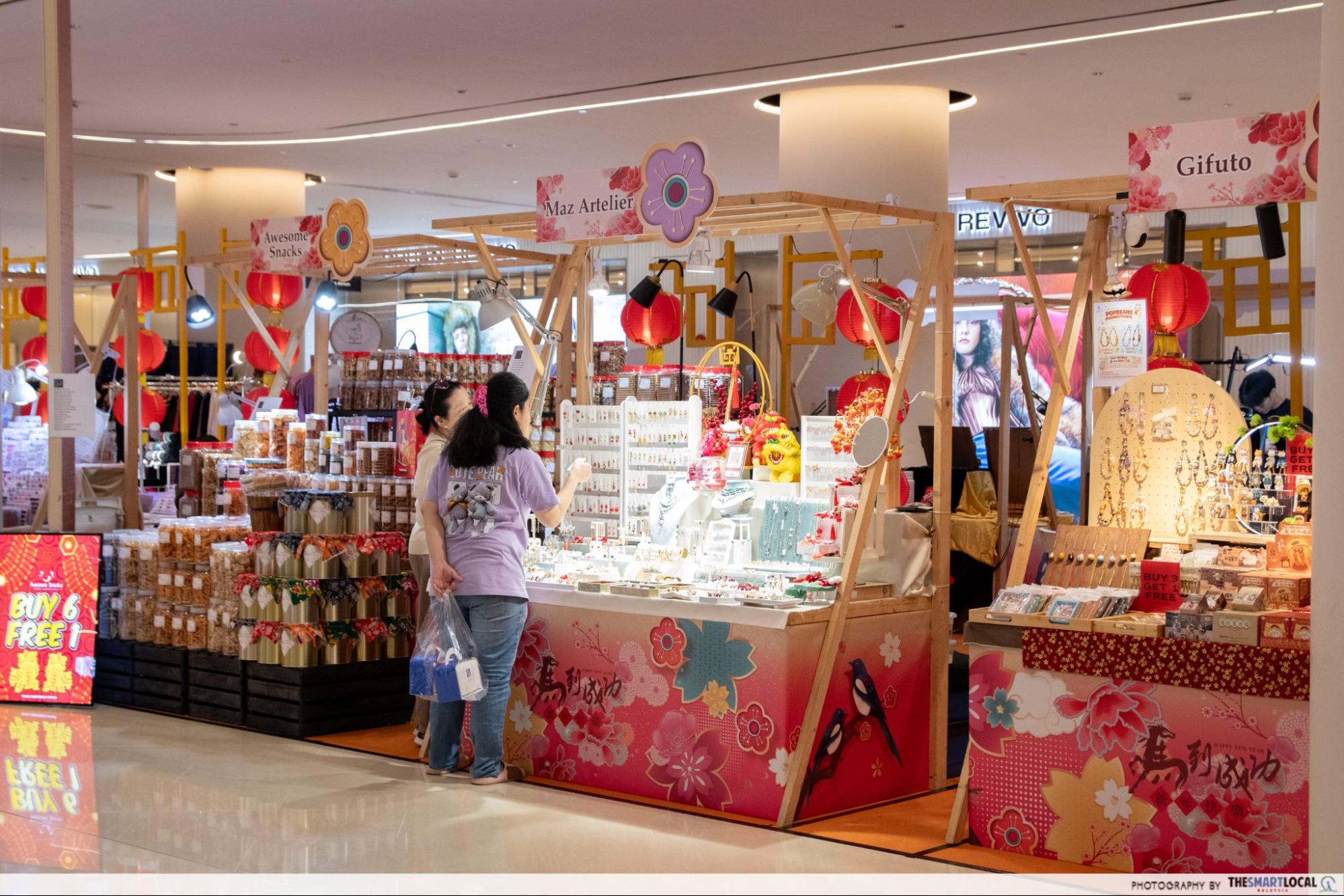 Festive Bazaars for snacks preparations 