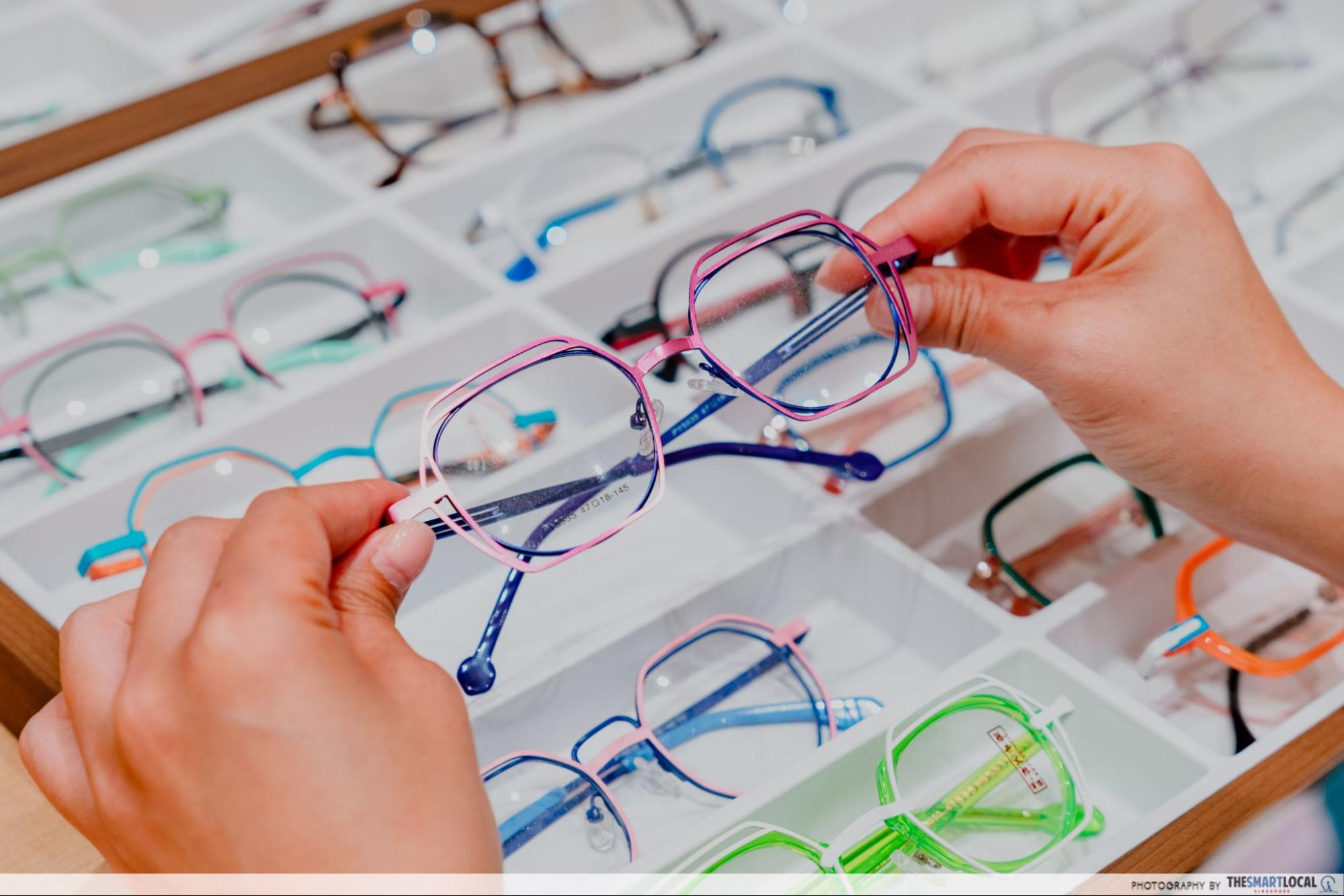 Lentor Modern Mall - Optometrist At Work