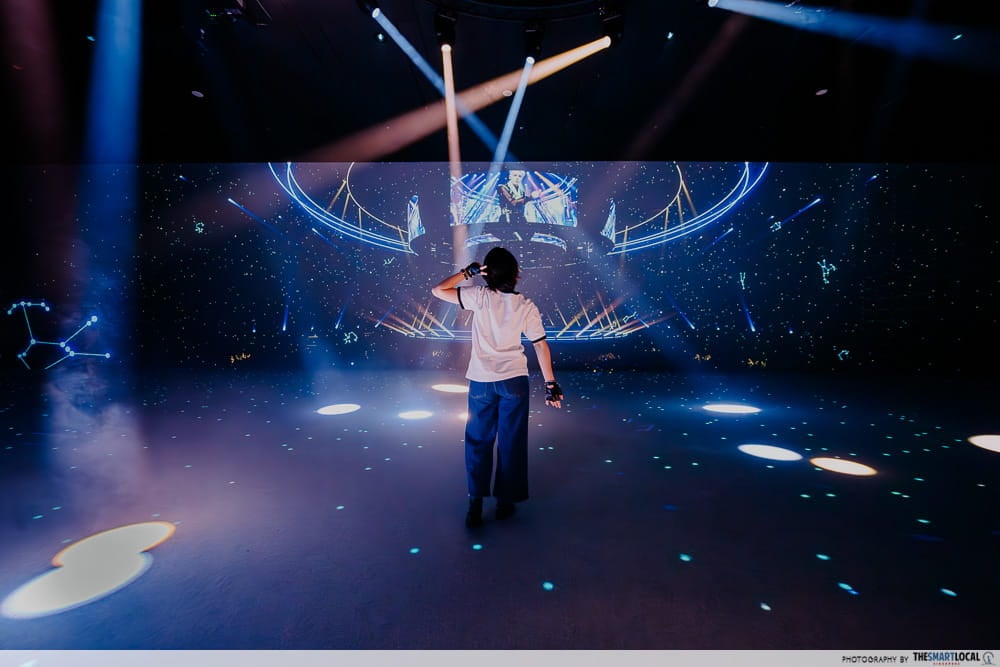 NEXT IDOL - PROJECTIONS