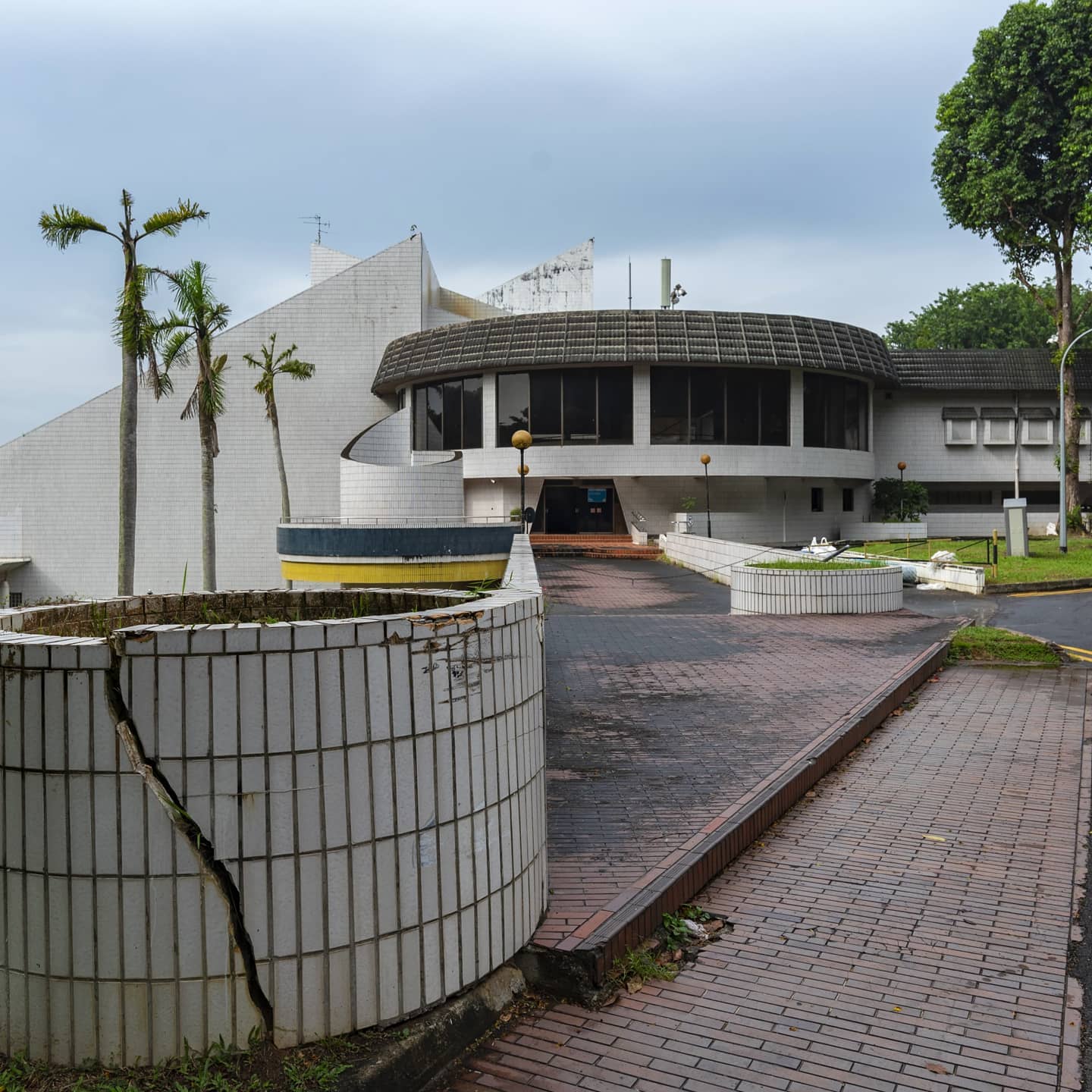 Old SIA Sports Complex - Entrance