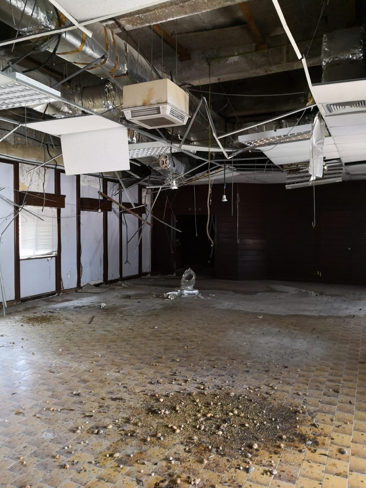 Old SIA Sports Complex - Run Down Interior