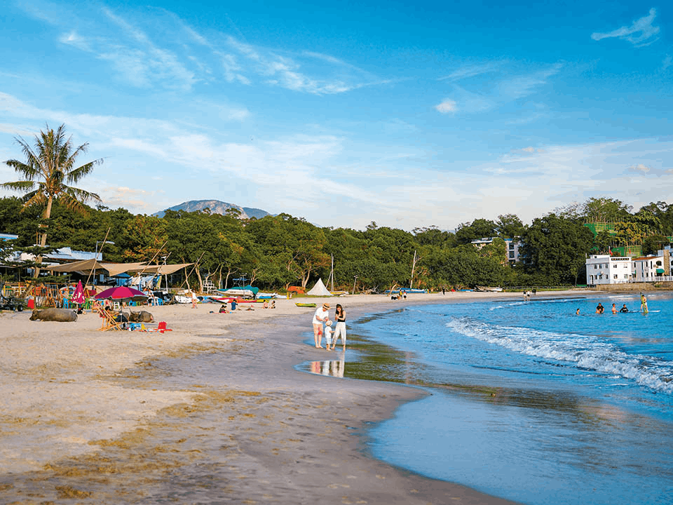 Cheung Sha Beach