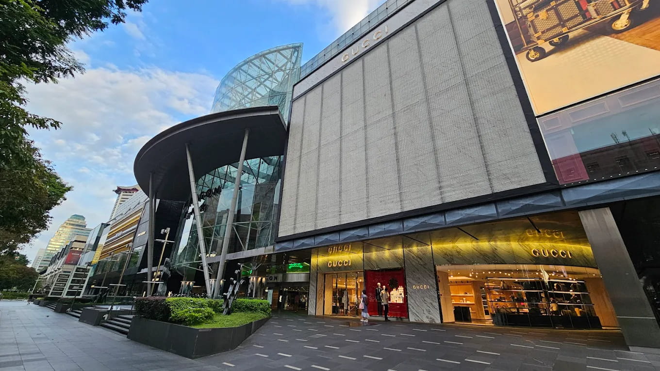 minimuse metro paragon at paragon shopping center