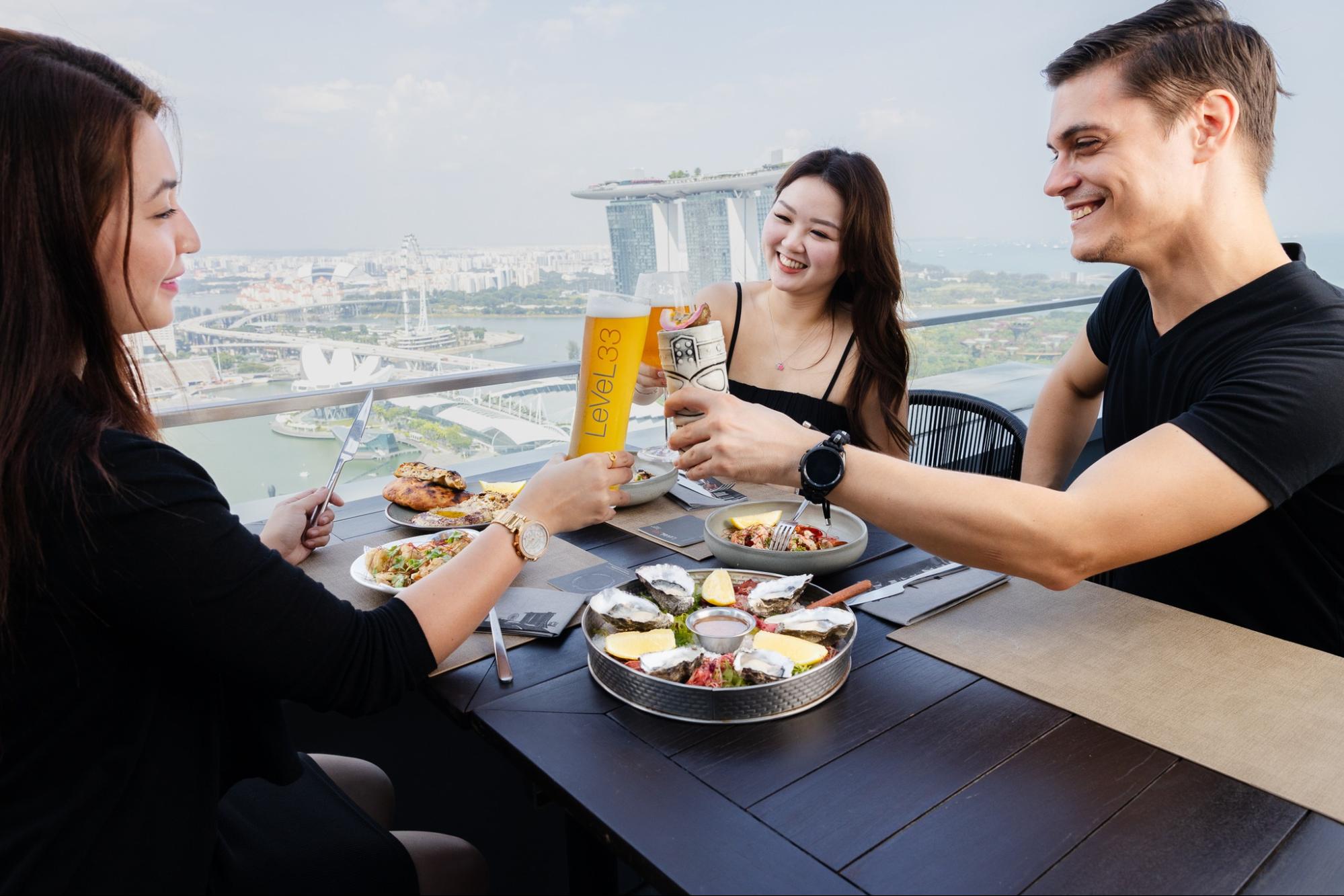 Best bars in Singapore - Level 33