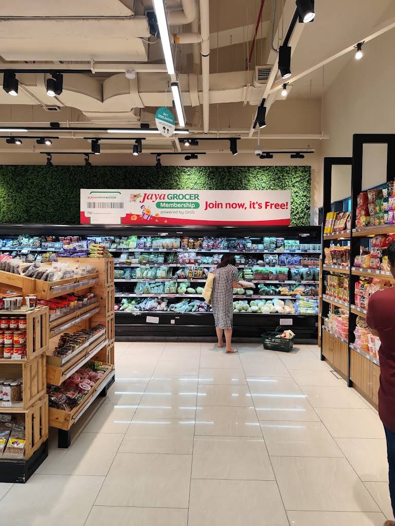 CIQ Jaya Grocer R&F