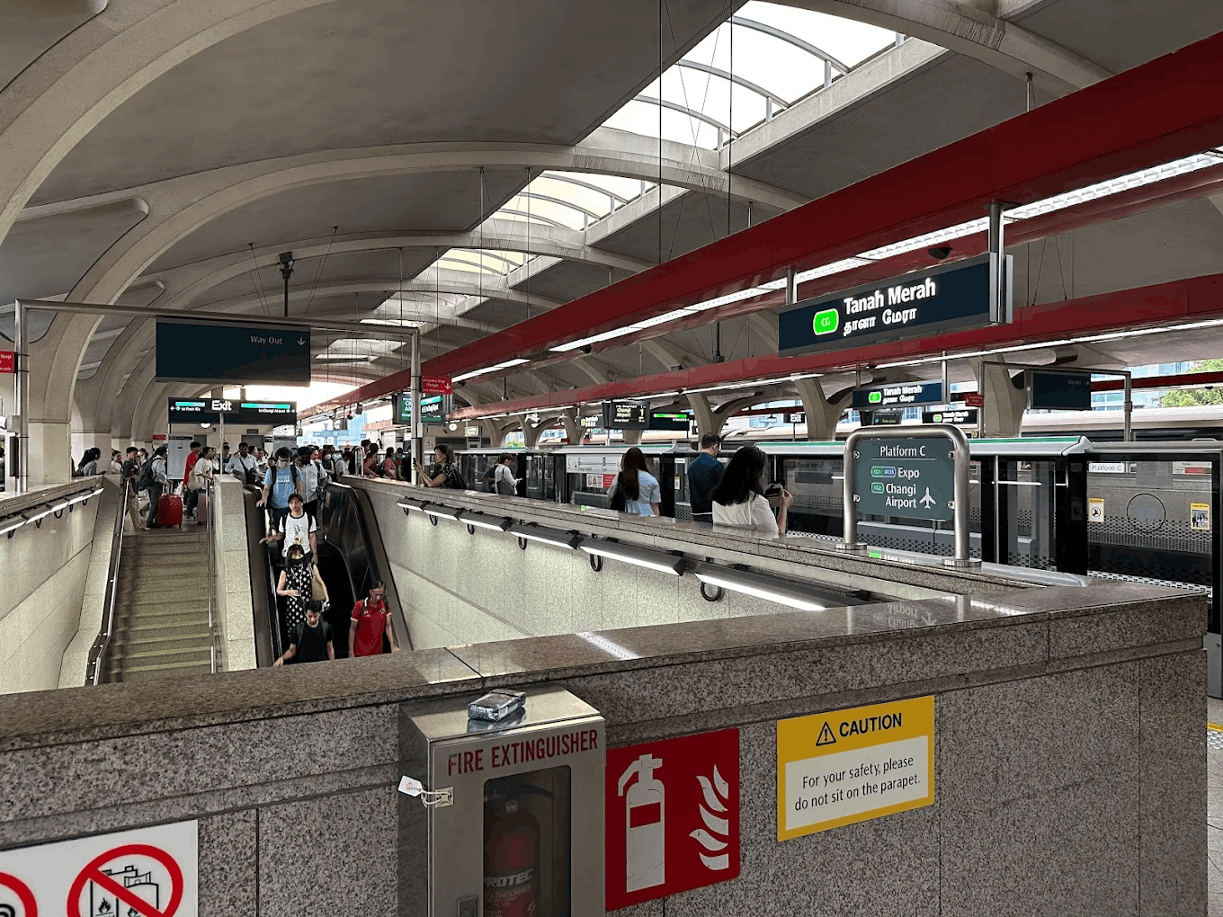 Train Service Suspension & LRT Closure - Tanah Merah MRT