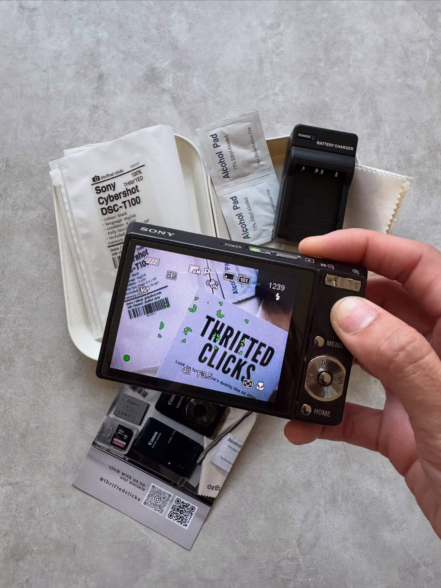 digital camera thrifted clicks