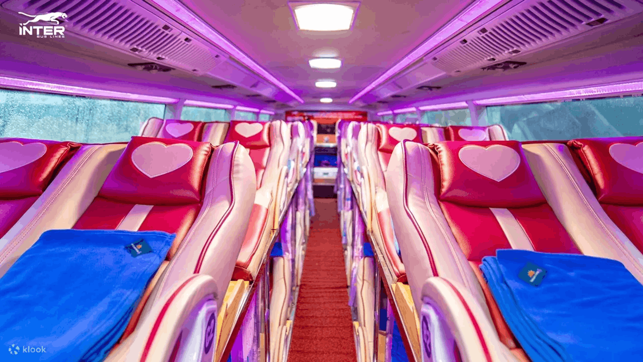 hanoi to sapa love bus - sleeper bus