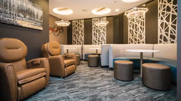 eaglewings cinematic lounge